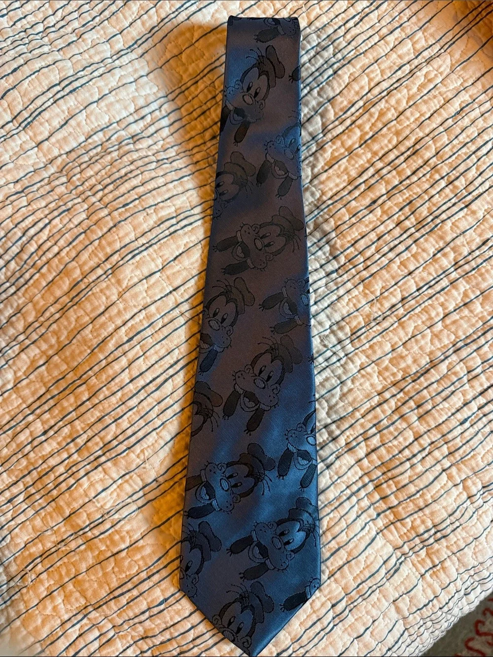 Disney Men's Dark Navy Goofy Jacquard Tie